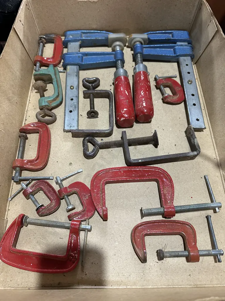 Box lot collection of clamps. Image 1++
