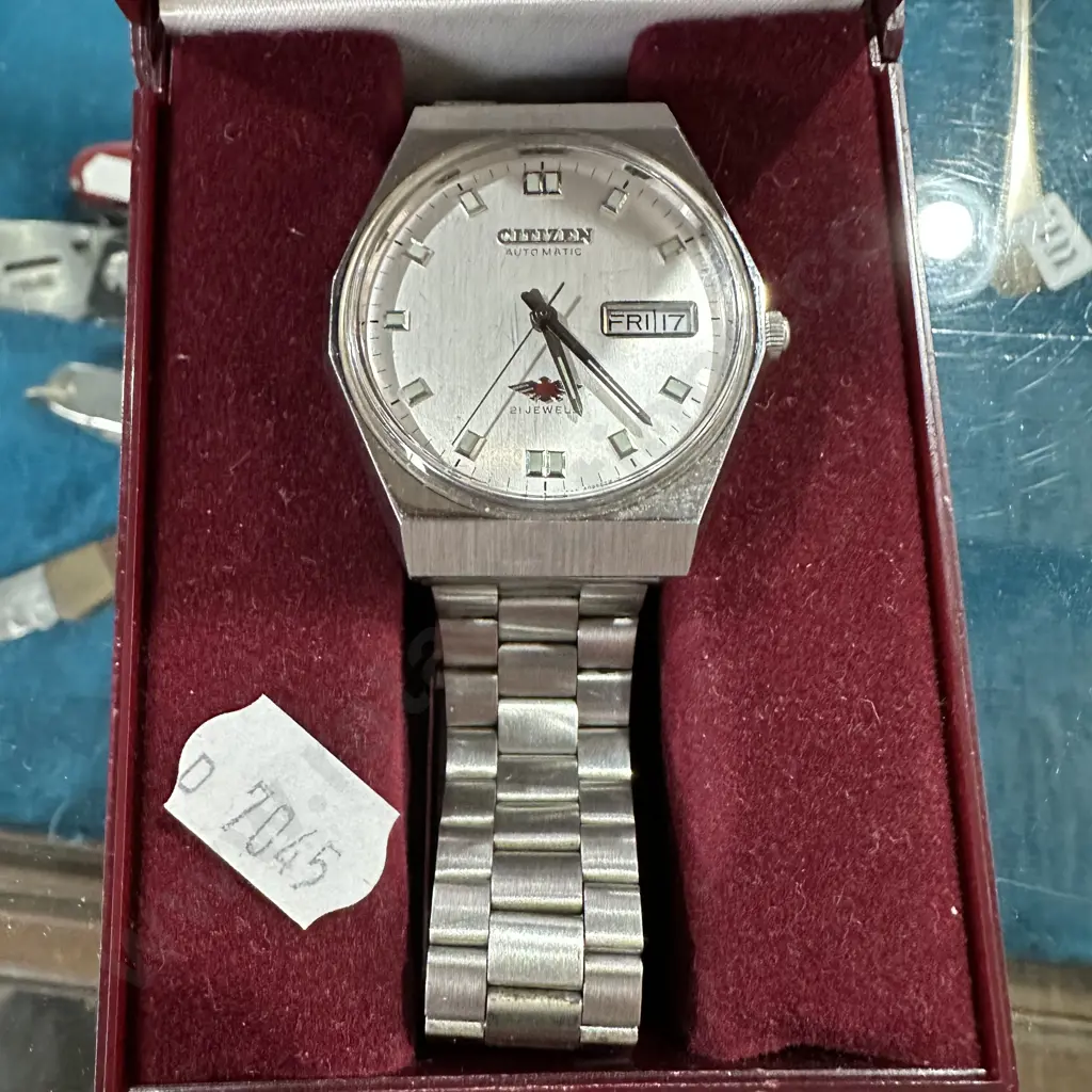Citizen boxed watch - working Image 1++