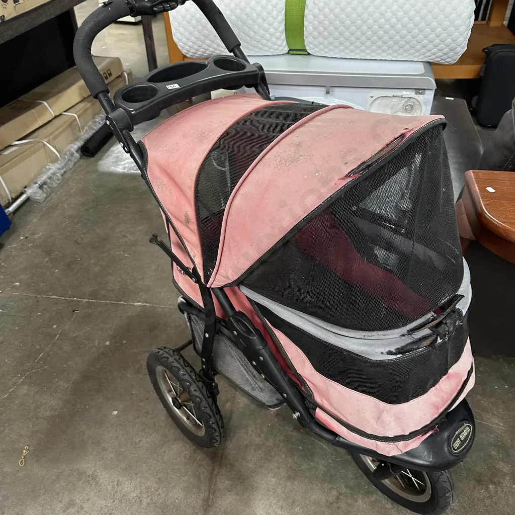 Pet Gear push chair (for pets) Image 1++