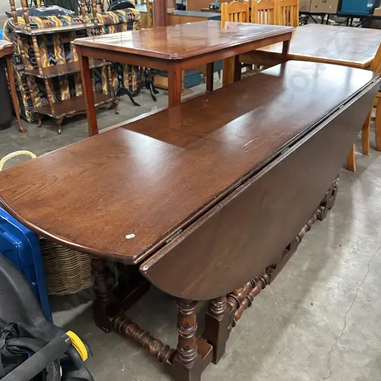 Oak gate legged table