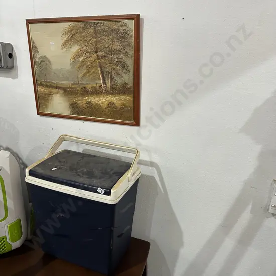 esky and painting