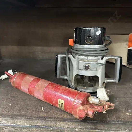 B&D router plus grease gun