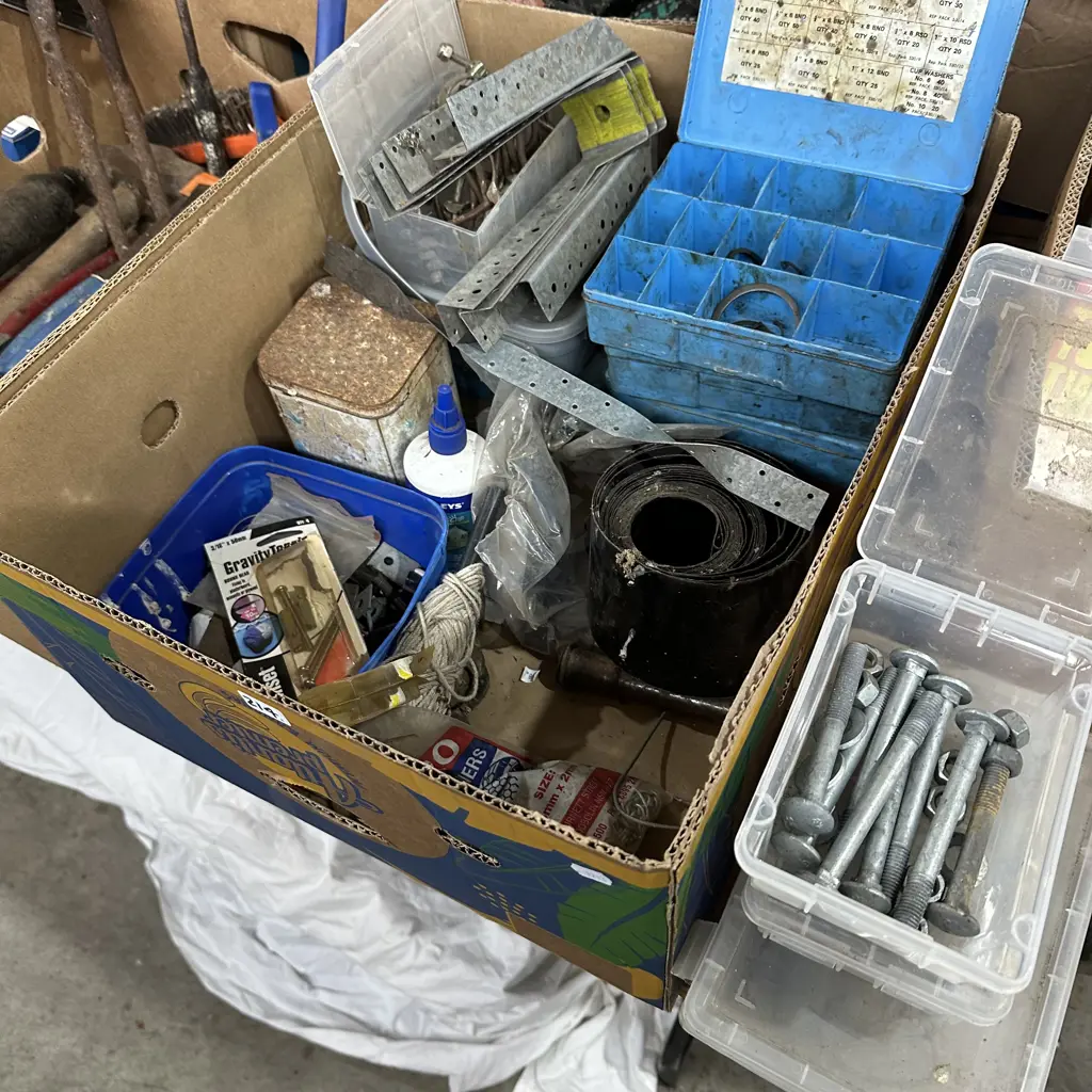 Box lot of hardware, galvanized bolts etc. Image 1++