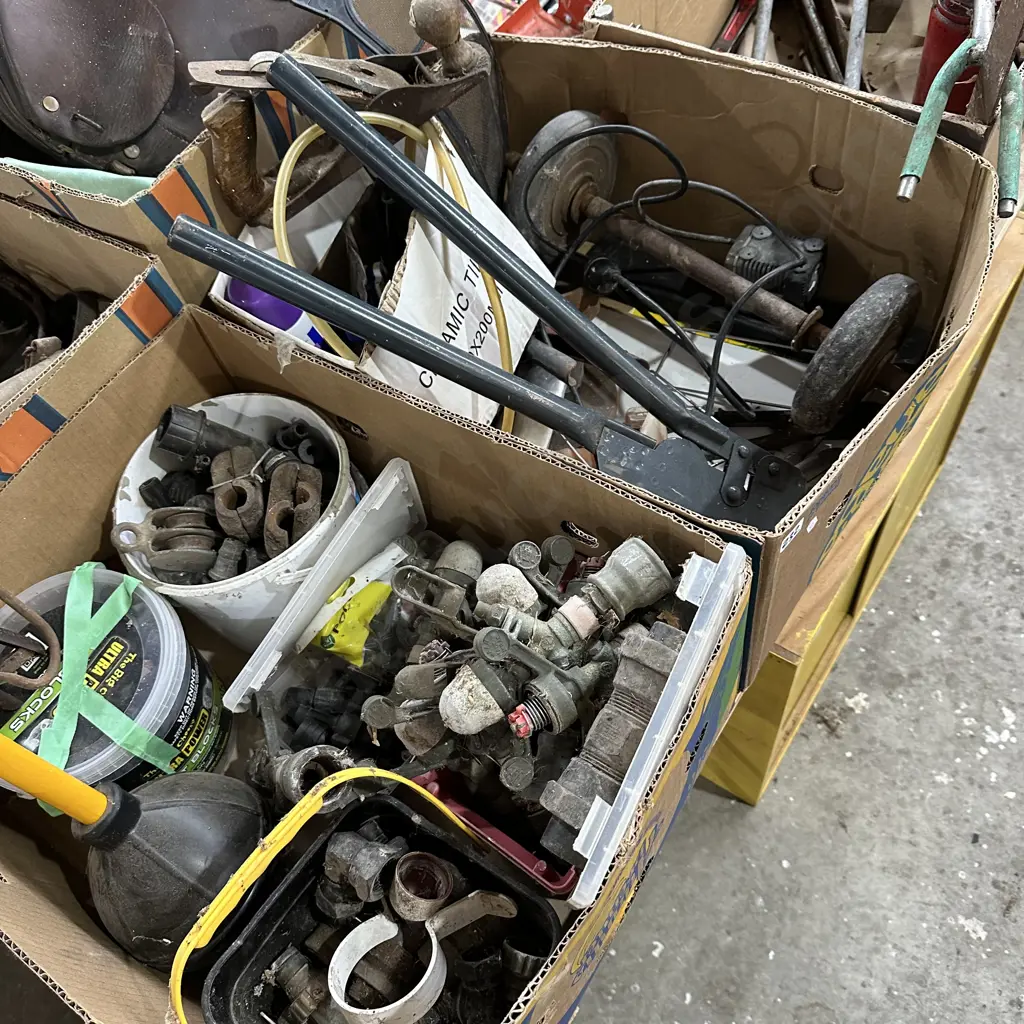 Two boxes irrigation, tools including No 4 Stanley plane etc. Image 1++