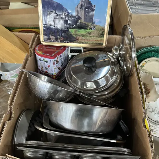 Box lot lidded pots, bakeware, colander, tins etc.