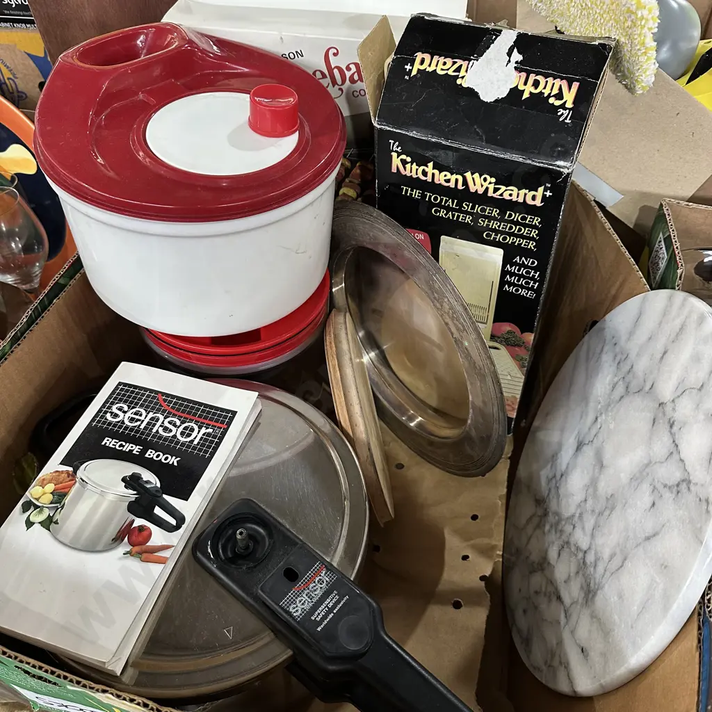 Box lot pressure cooker, stone chopping board, silverware etc. Image 1++