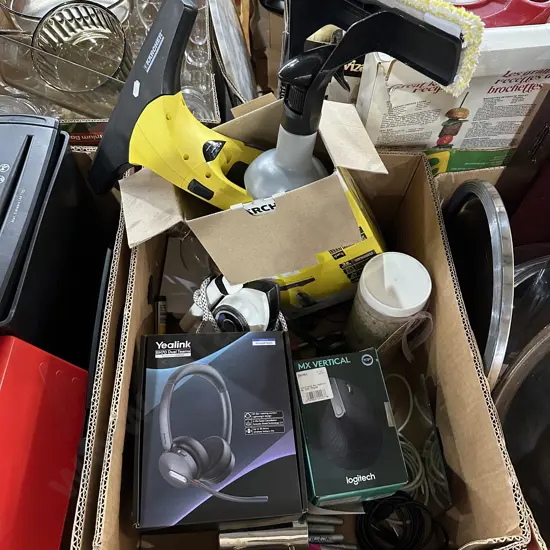 Box lot Karcher window vacuum, boxed headphones, vertical computer mouse etc.