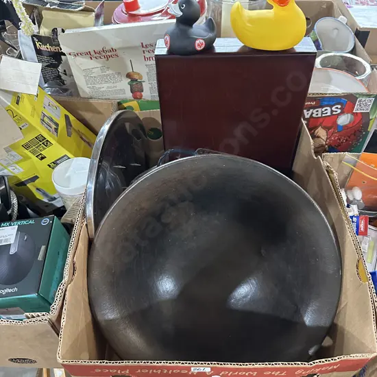 Large fruit bowl plus two rubber duckies etc.