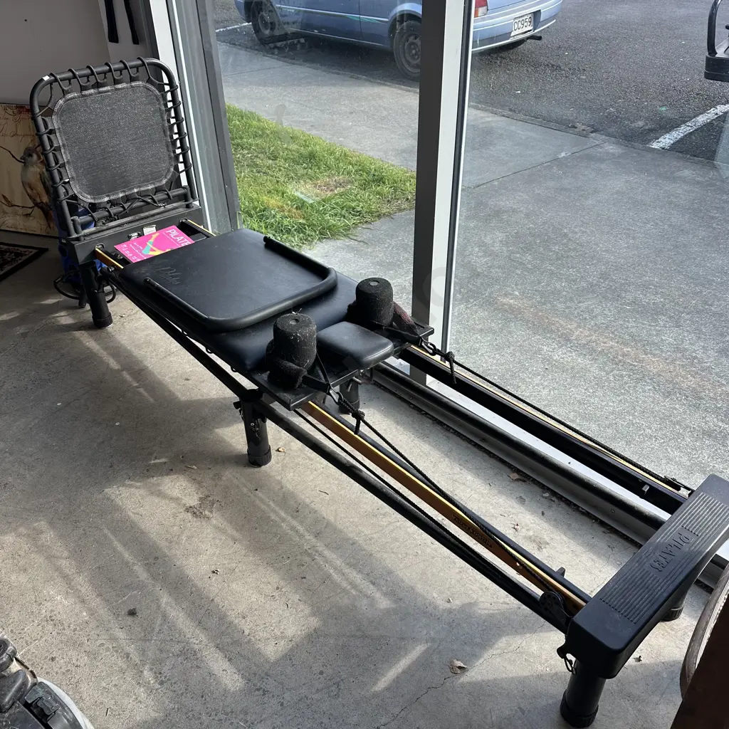 Pilates reformer Image 1++