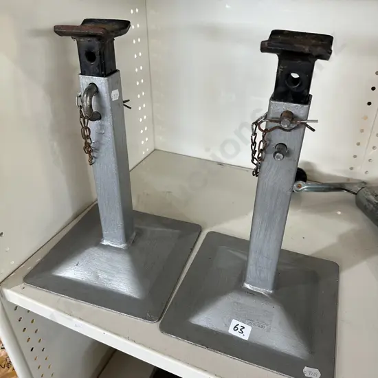 Pr axle stands