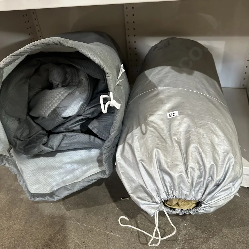 2 x car covers Image 1++