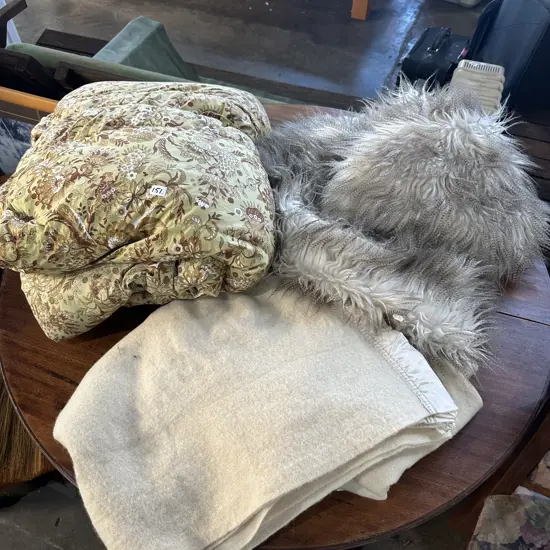 fairydown vintage topper, woolen blanket, fluffy topper