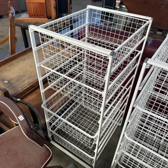 wire basket stand