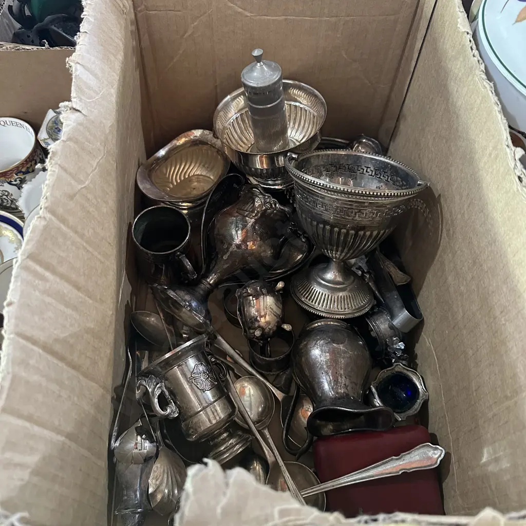 Box lot silverware including cutlery etc. Image 1++