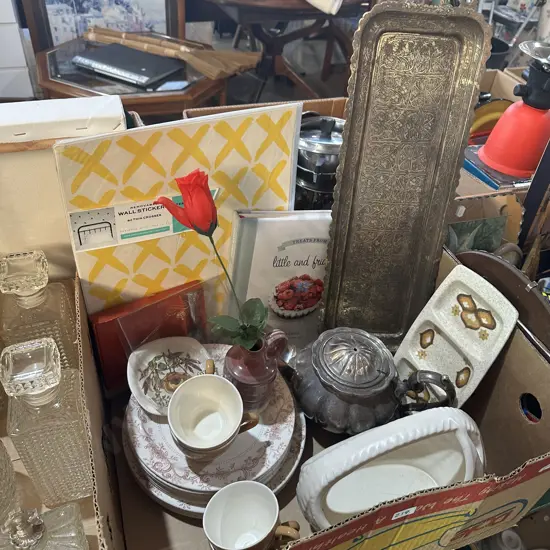 Box lot Crown lynn, brass tray, wall stickers, pottery and artificial rose etc.