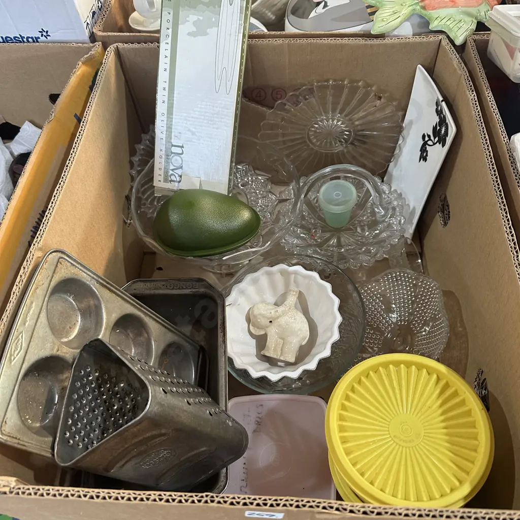 Box lot glassware, boxed olive holder, vintage tupperware etc. Image 1++
