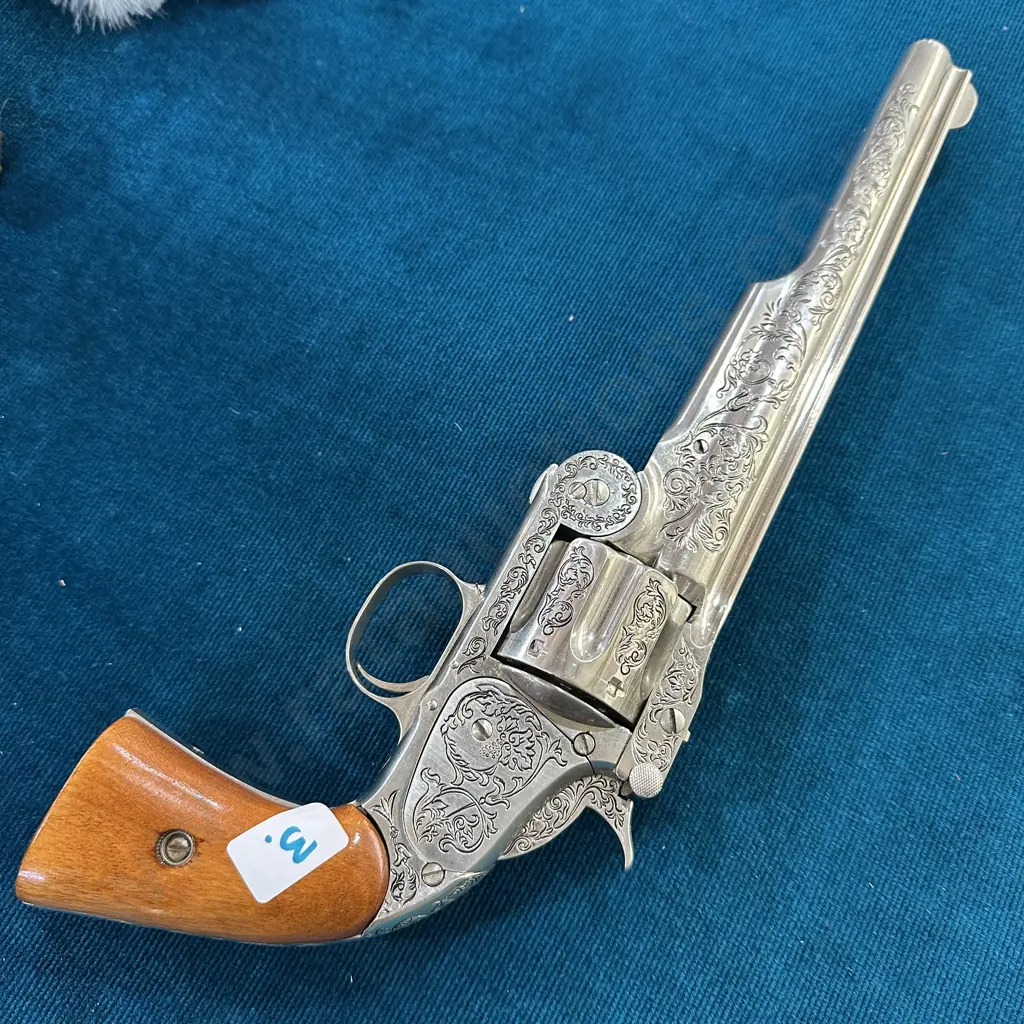replica of a Wyatt Earp revolver reg no. 20029 Image 1++