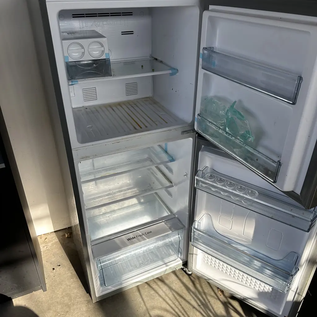 stainless fridge freezer Image 1++