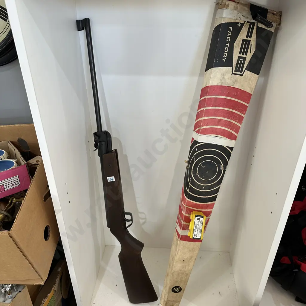air riffle, box and ammo Image 1++