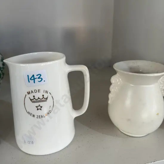 Crown Lynn & Studio Ceramics jar