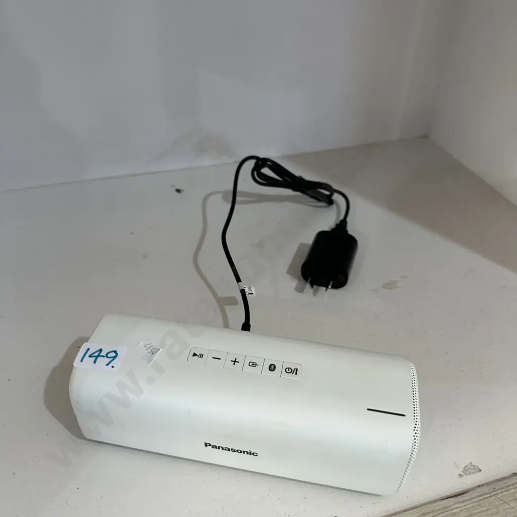 panasonic speaker and long wooden handle hoe Image 1++