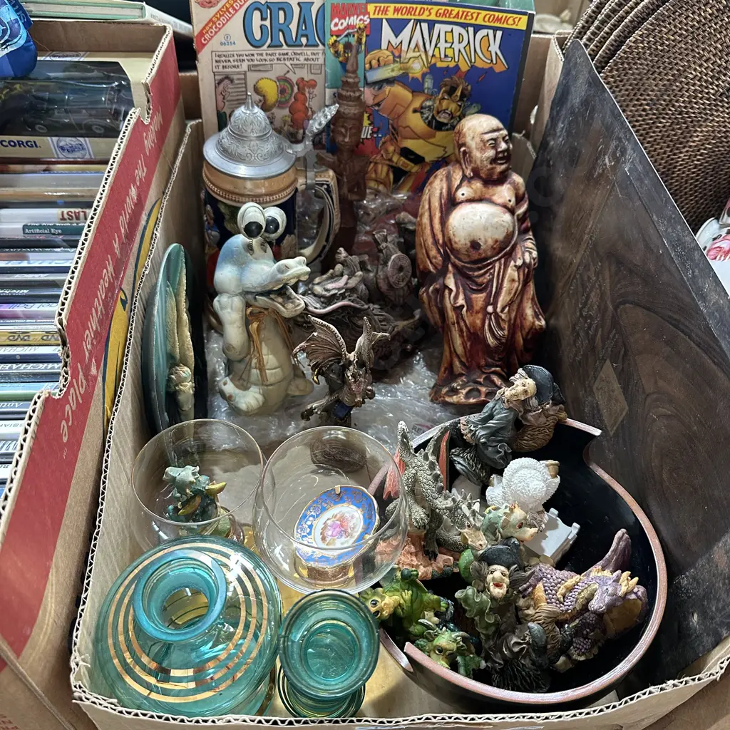 box of collectables Image 1++