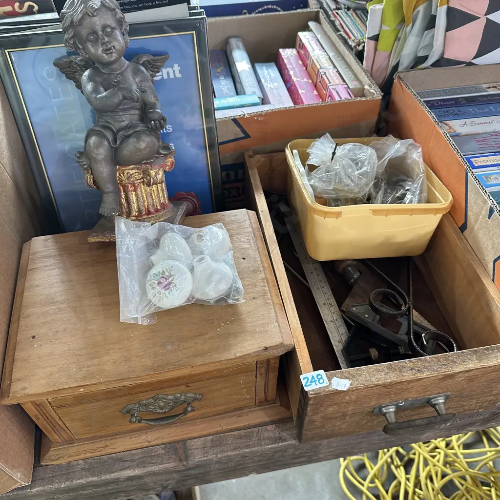 tools, door knobs, wooden drawers etc Image 1++