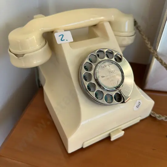 early desk phone