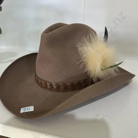 Signed John Hore "Cattle King" hat size 56