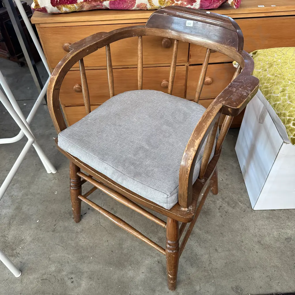 captains chair Image 1++