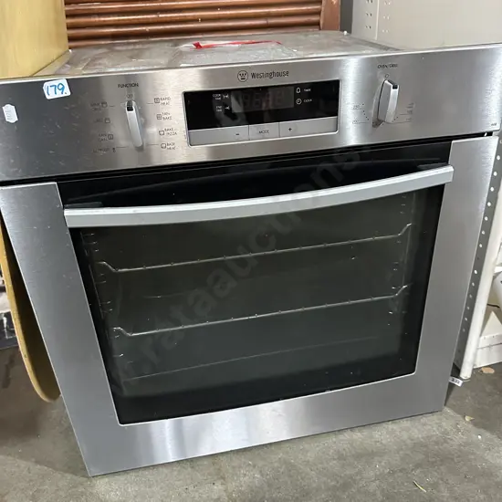tidy Westinghouse wall oven