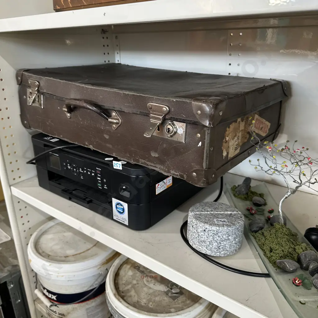 Shelf lot assorted items. Image 1++