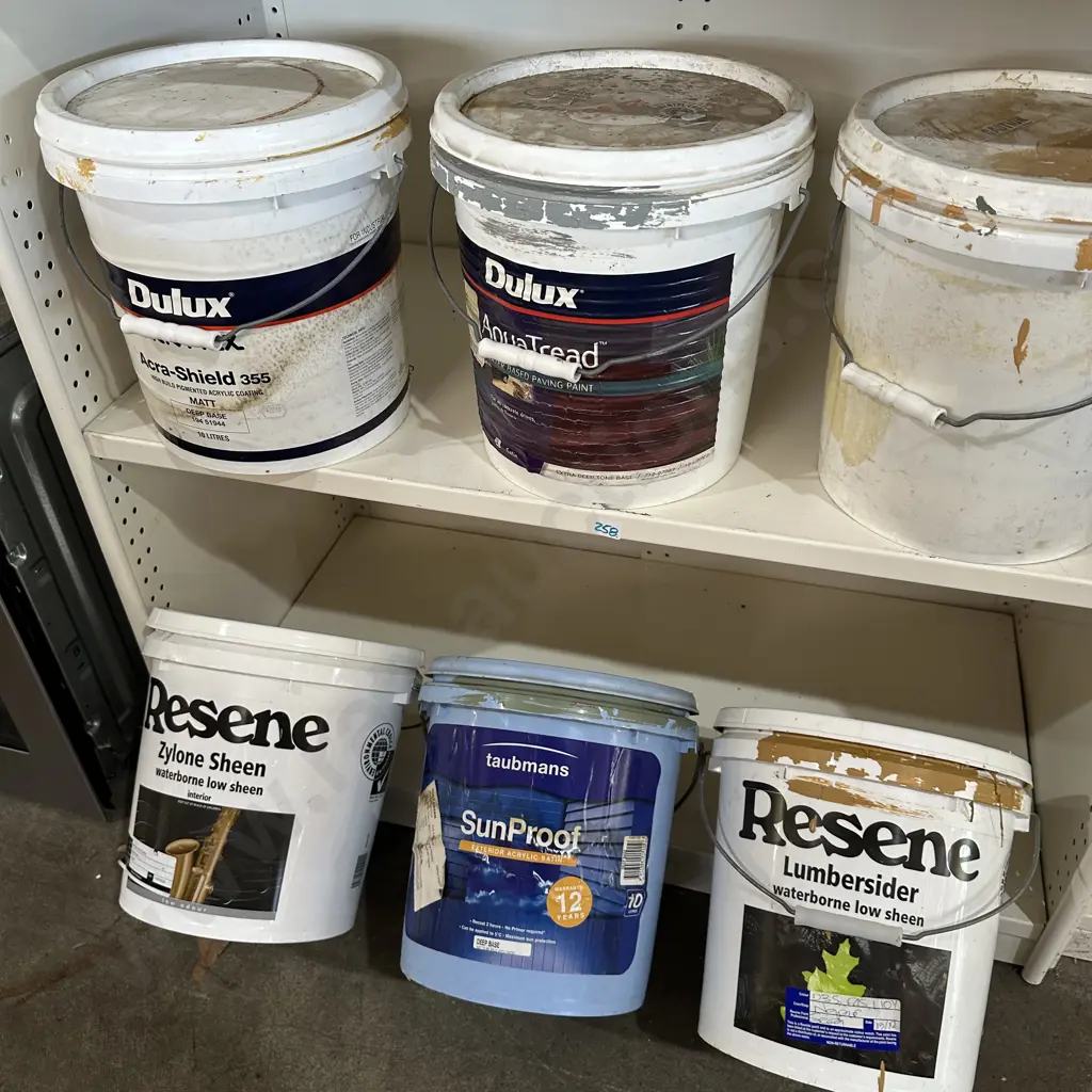 Six part buckets of paint. Image 1++