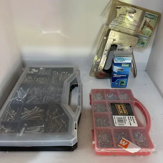 as new Rapid stapler and screw packs