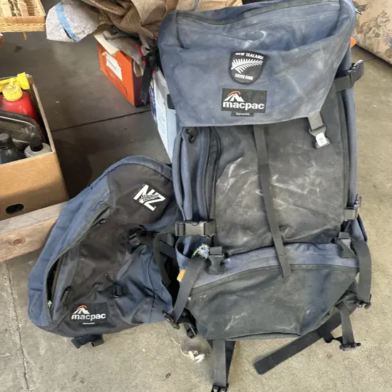 Macpac "Genesis" pack with day bag
