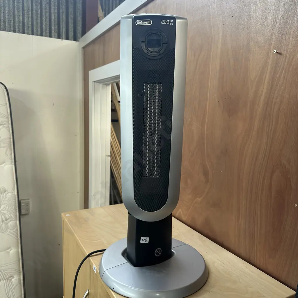 DeLongie heater Image 1++