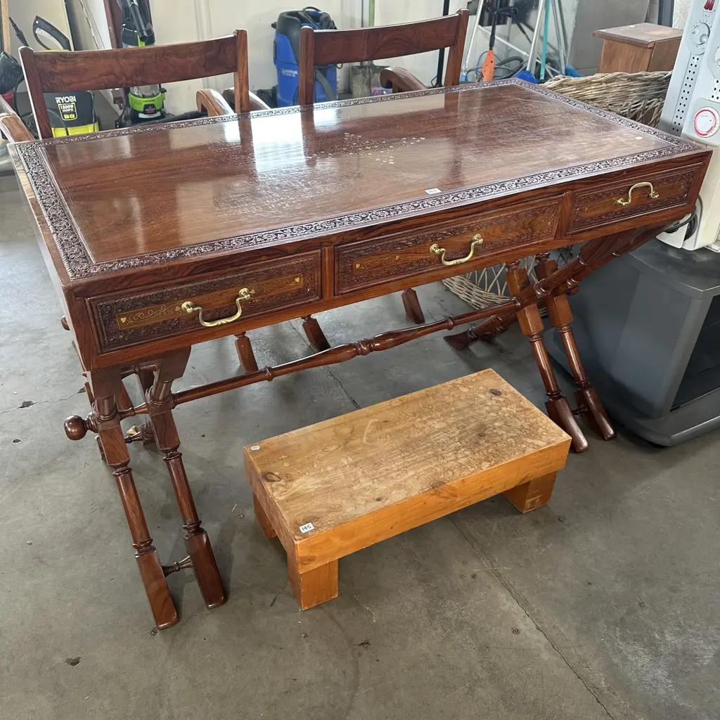 polished carved Teak desk/hall table (two photos) Image 1++