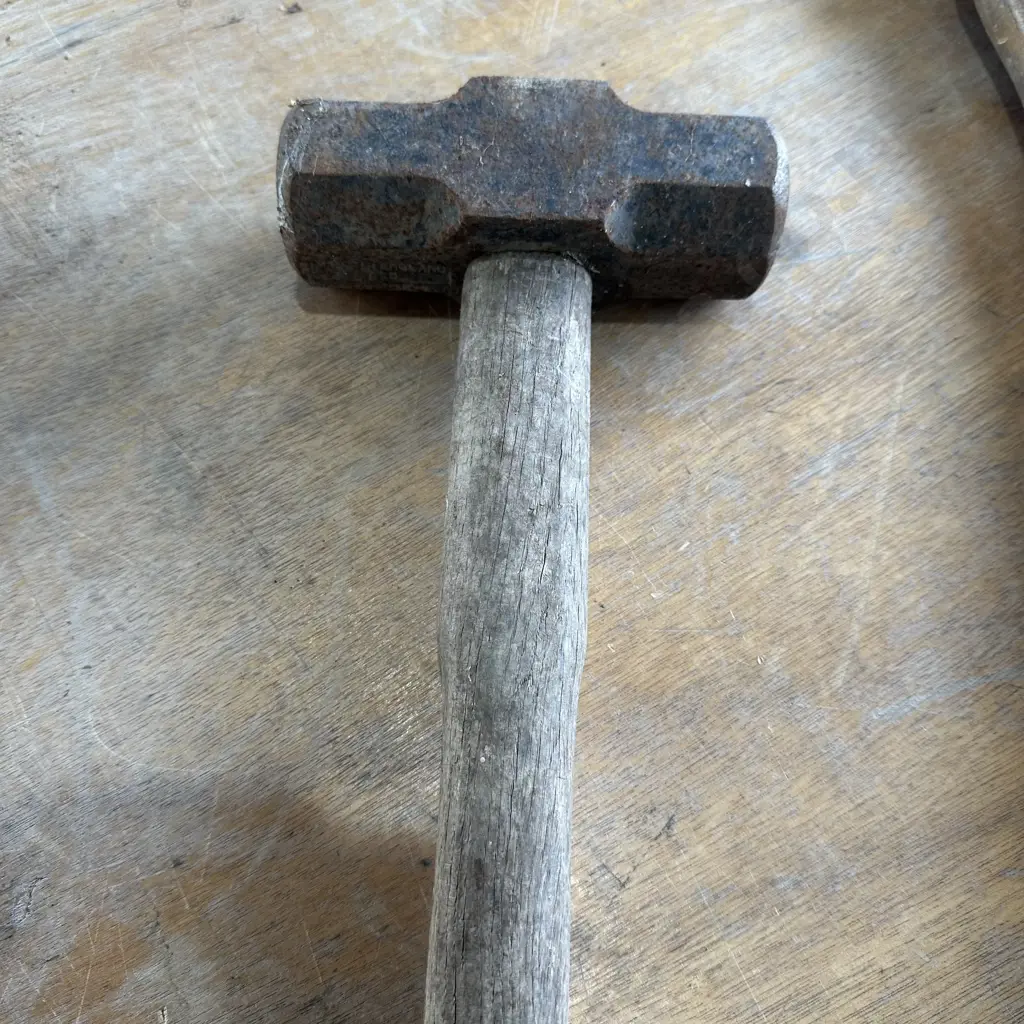 sledge hammer Image 1++