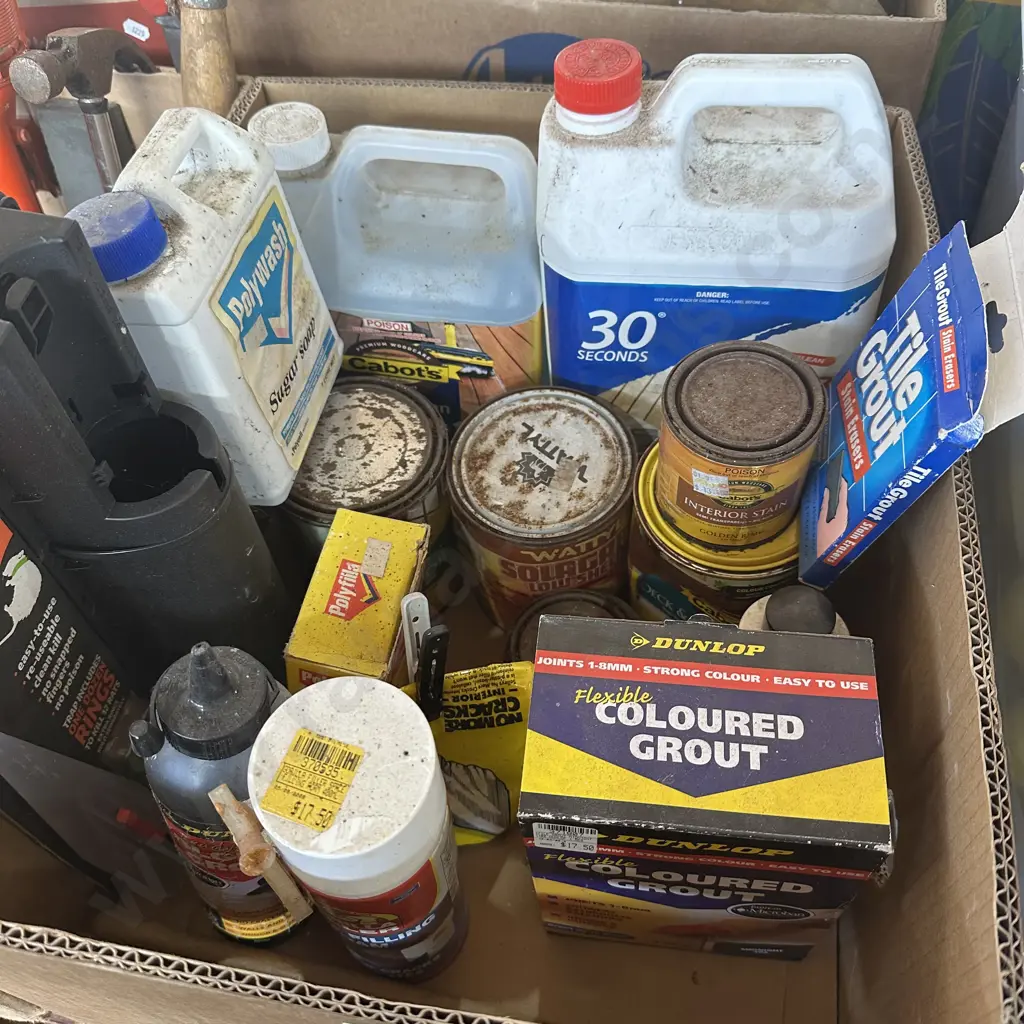 Box lot RAT trap, outdoor cleaners, paint and tile grout etc. Image 1++