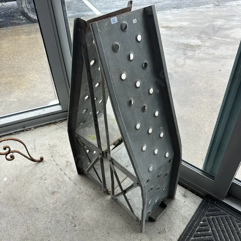 Pr of car ramps Image 1++