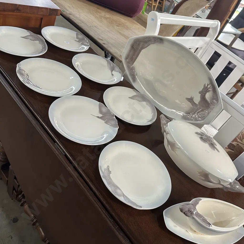 German 10pc dinner service featuring forest animals inc large platter Image 1++