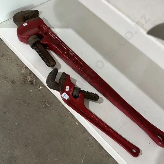 18inch & 36inch wrenches (36 has had repair)