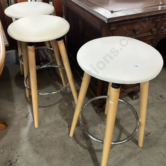 3 x bar stools