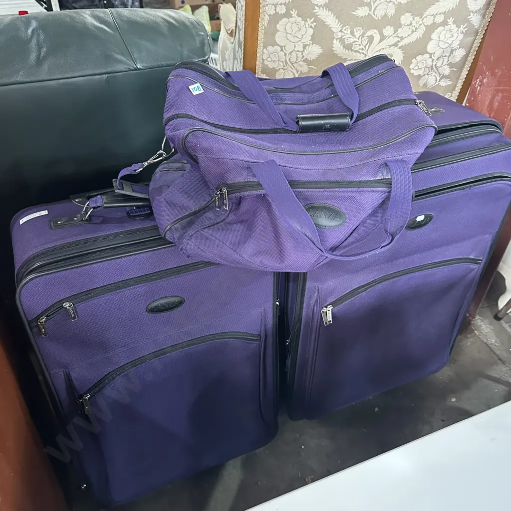set 3 suitcases Image 1++