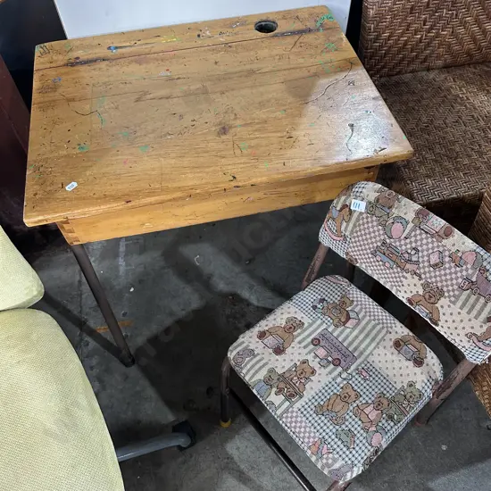 early school desk and chair