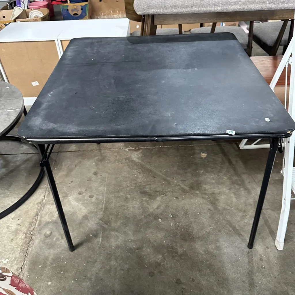 folding table Image 1++
