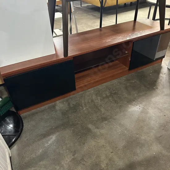 modern console