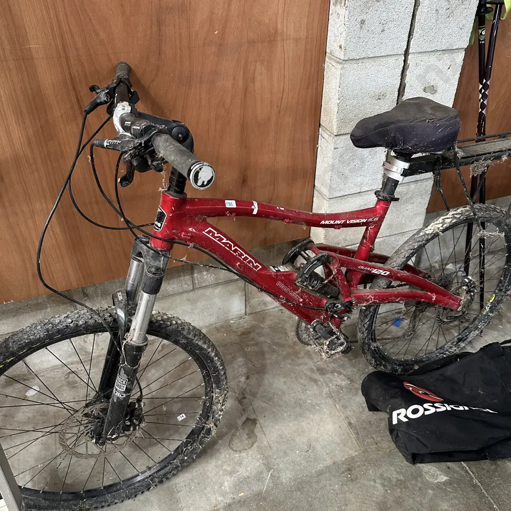 Marin Quad120 suspension size M (good condition just needs a clean) Image 1++