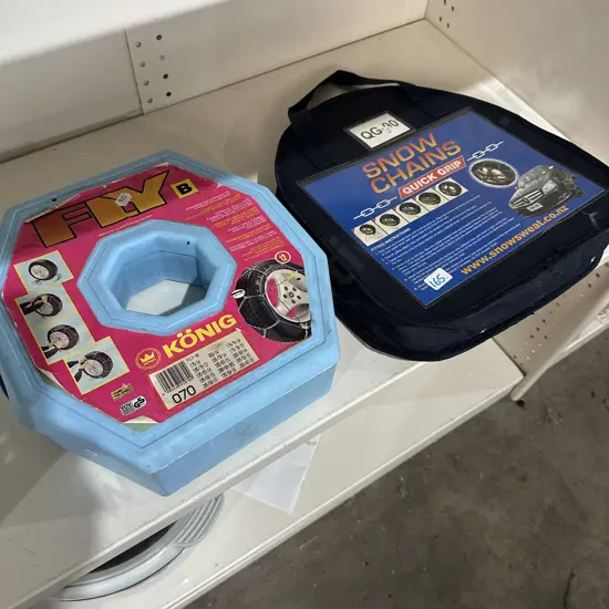 2 sets of snow chains