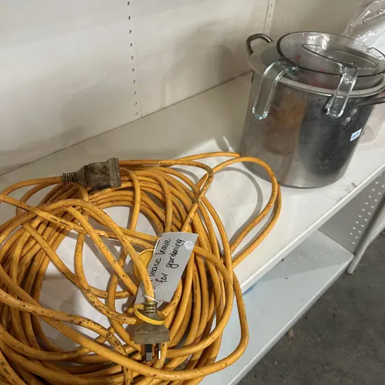 long lead, pot etc
